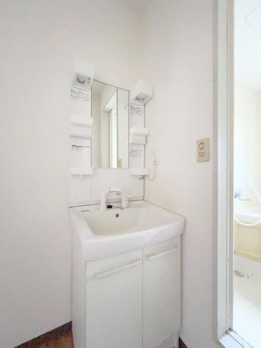 物件内観写真17　(洗面)