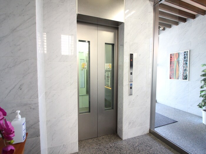 物件外観写真6　(建物設備)