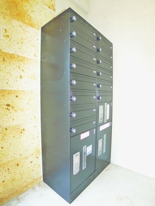 物件外観写真4　(建物設備)