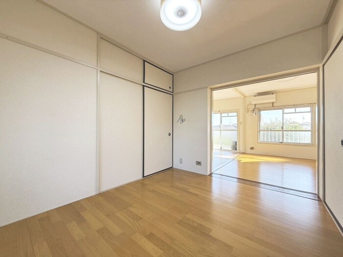 物件内観写真7　(居室)