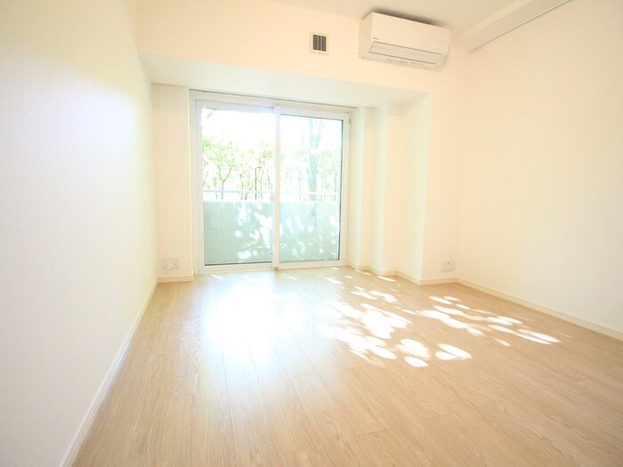 物件内観写真13　(居室)