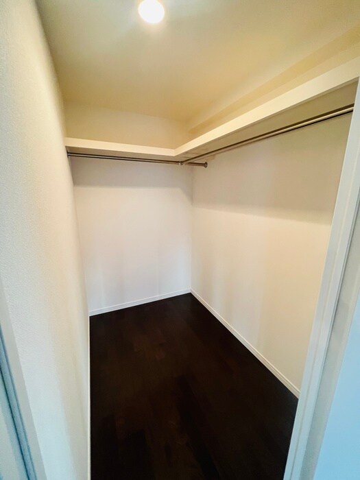 物件内観写真15　(収納)