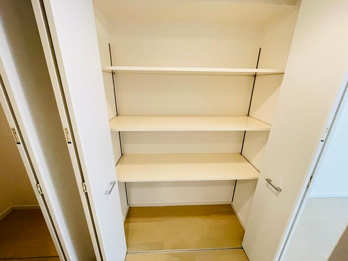 物件内観写真20　(収納)
