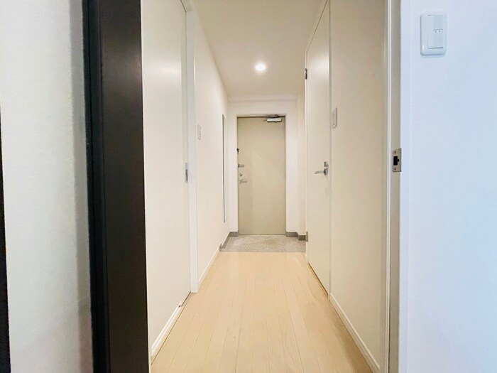 物件内観写真21　(廊下)