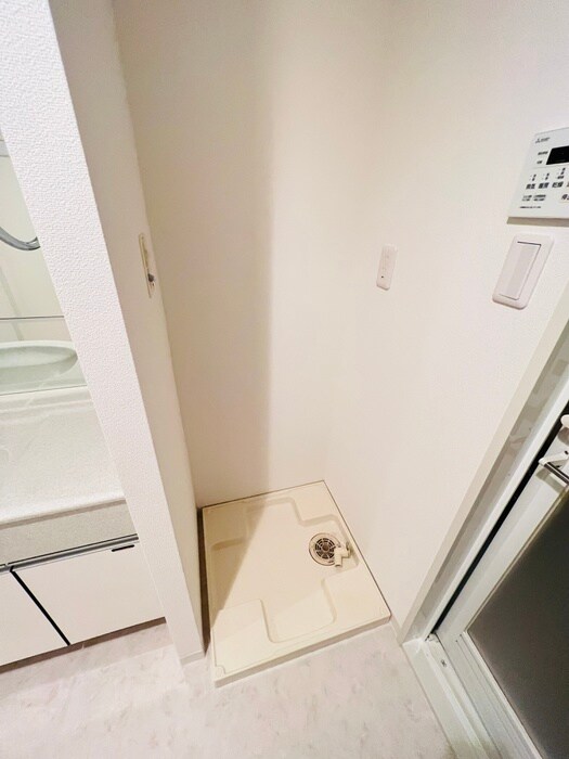 物件内観写真22　(洗濯機置場)