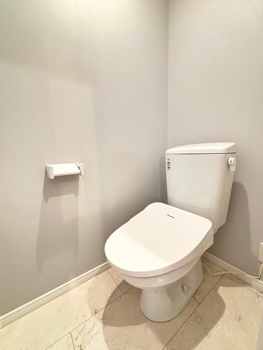 物件内観写真16　(トイレ)