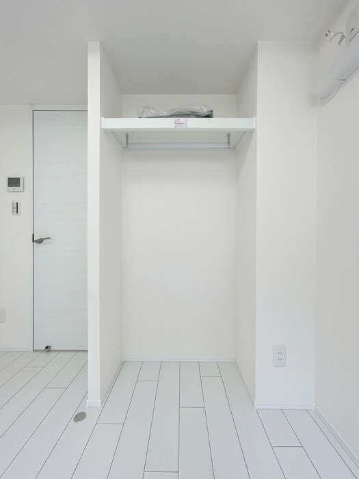 物件内観写真15　(収納)