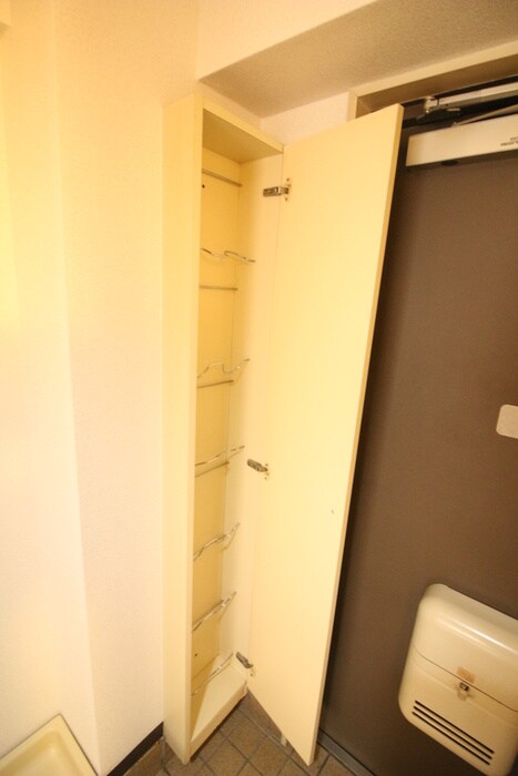 物件内観写真20　(靴箱)