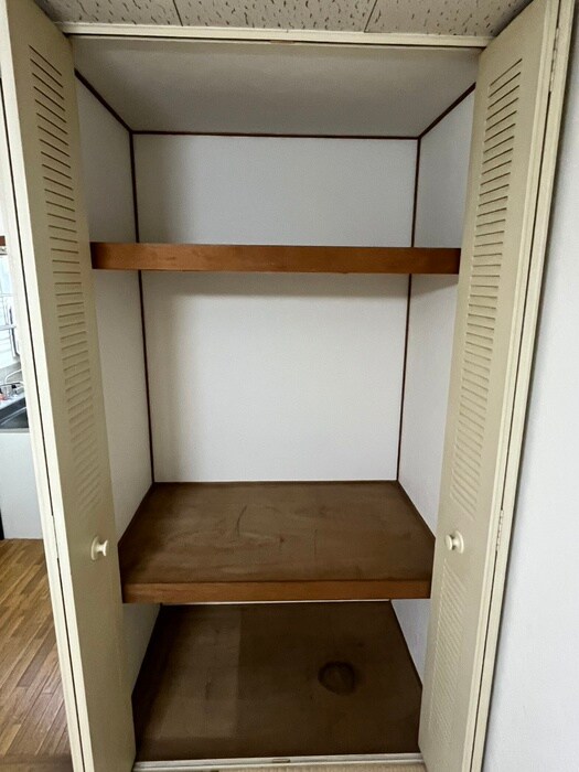 物件内観写真11　(収納)