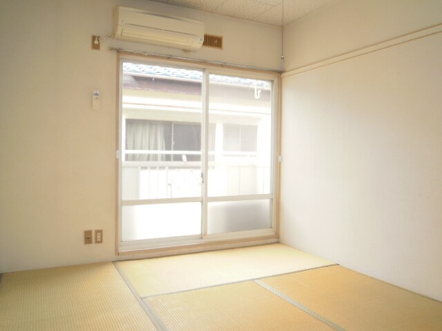 物件内観写真14　(居室)