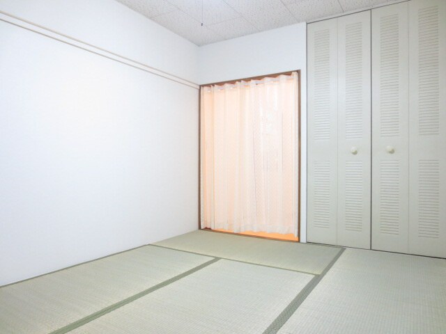 物件内観写真14　(居室)