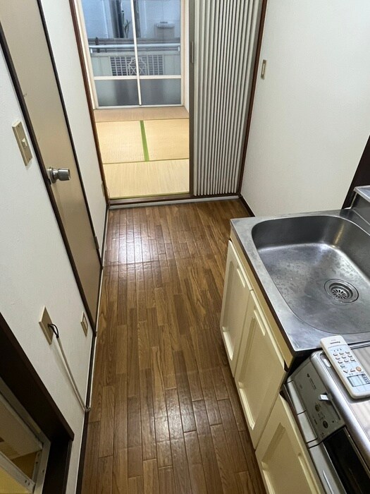 物件内観写真21　(廊下)