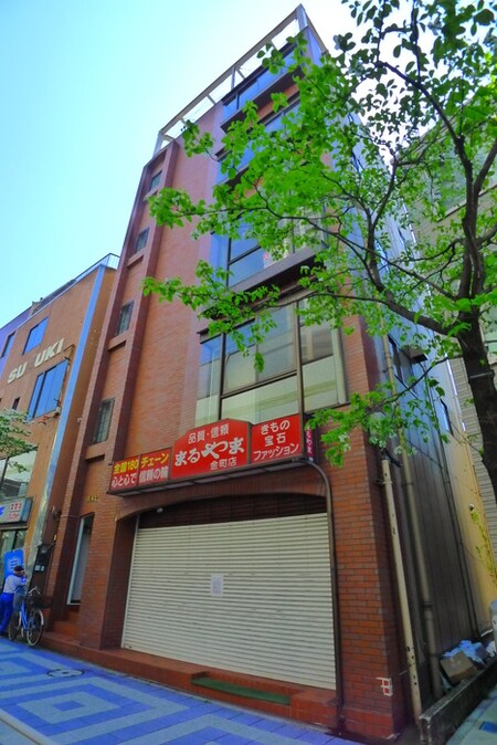 青木ビル外観写真