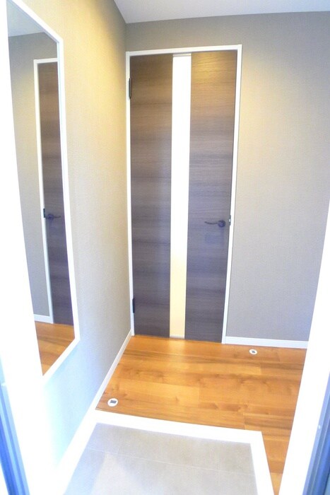 物件内観写真15　(廊下)