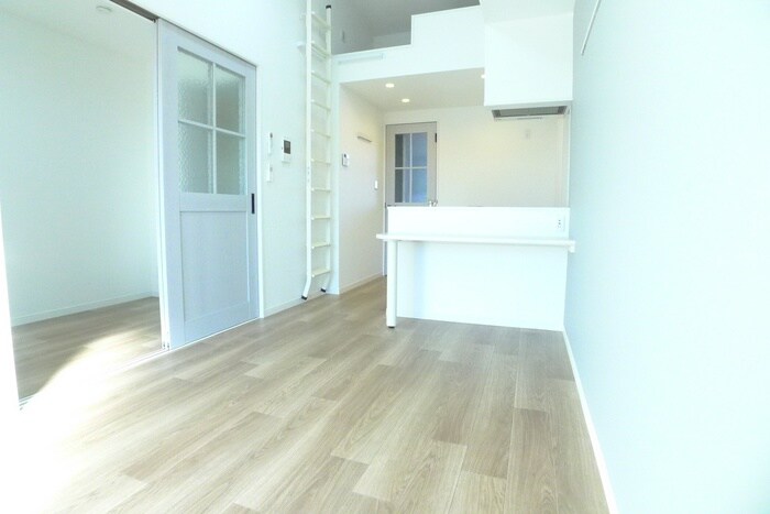 物件内観写真17　(居室)