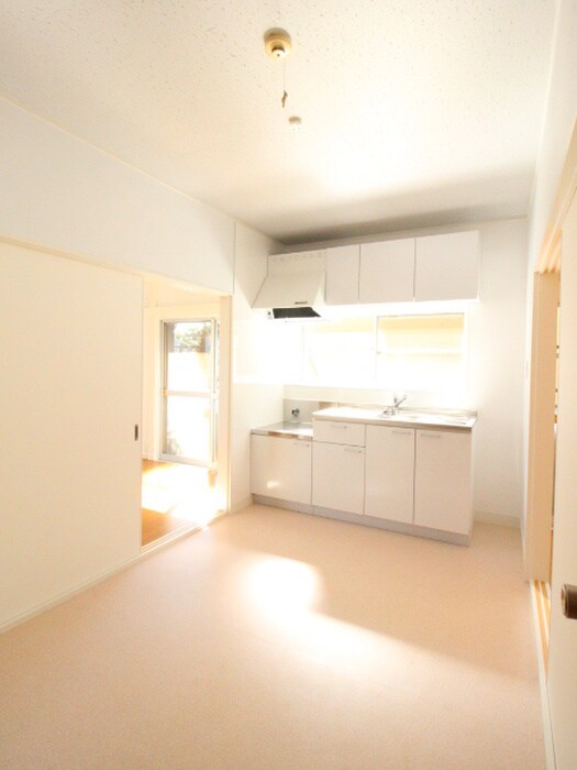 物件内観写真19　(居室)