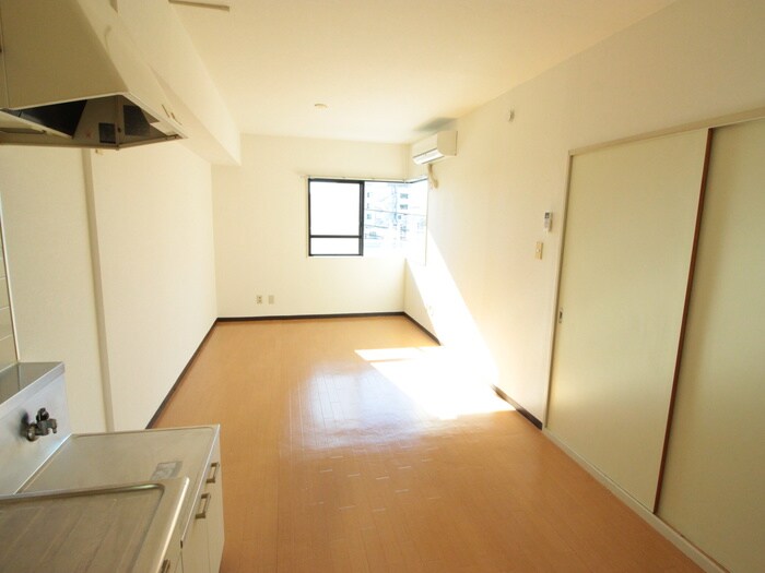 物件内観写真13　(居室)