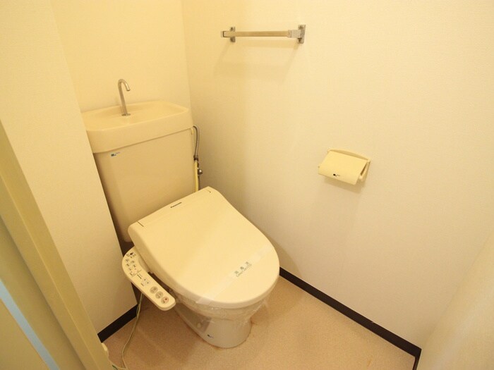 物件内観写真14　(トイレ)