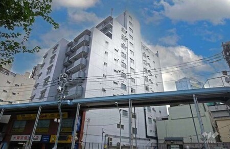 ﾛｰﾔﾙﾏﾝｼｮﾝ三軒茶屋(807)外観写真
