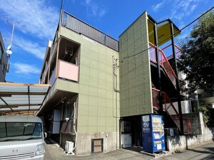 グリーンハイム多摩外観写真