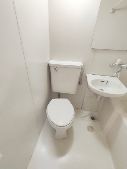 物件内観写真16　(トイレ)