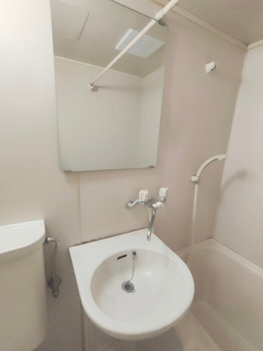 物件内観写真17　(洗面)