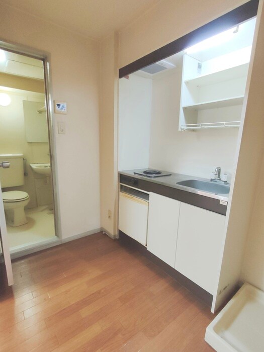 物件内観写真18　(廊下)