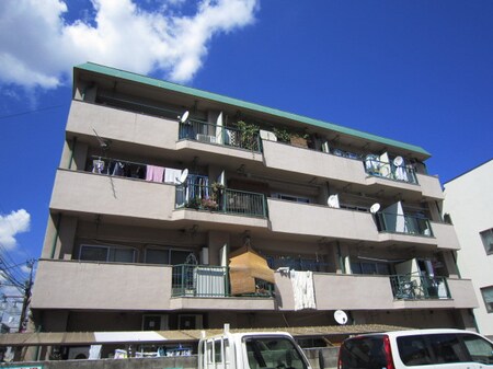田園調布愛和マンション（302）外観写真
