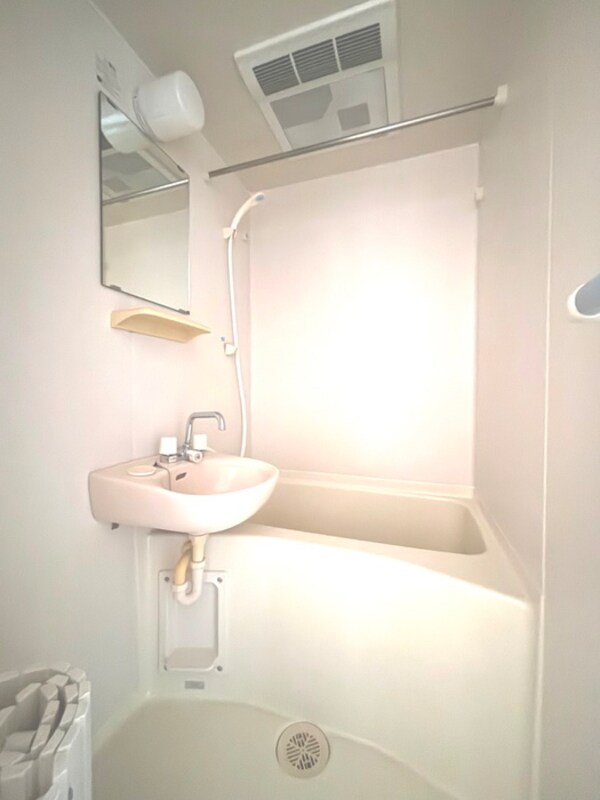 バス／シャワールーム等