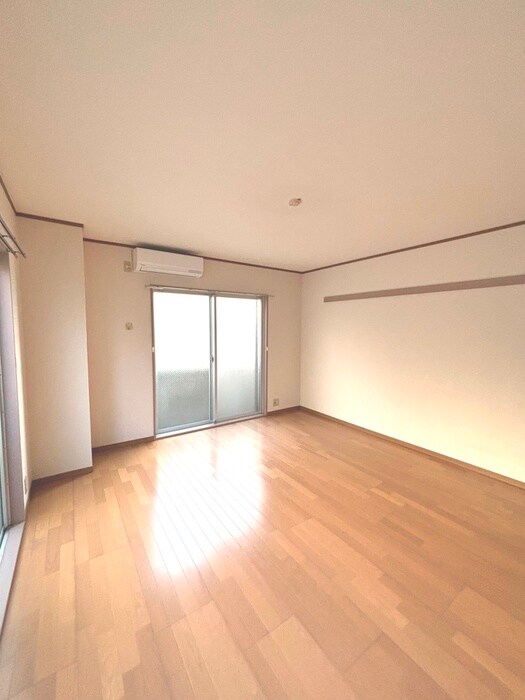 物件内観写真17　(居室)