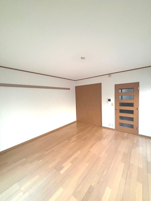 物件内観写真18　(居室)