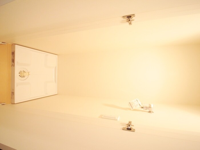 物件内観写真13　(洗濯機置場)