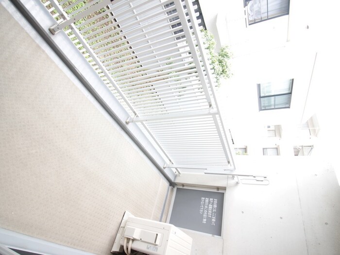 物件内観写真15　(ベランダ・バルコニー)