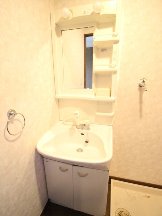 物件内観写真11　(洗面)