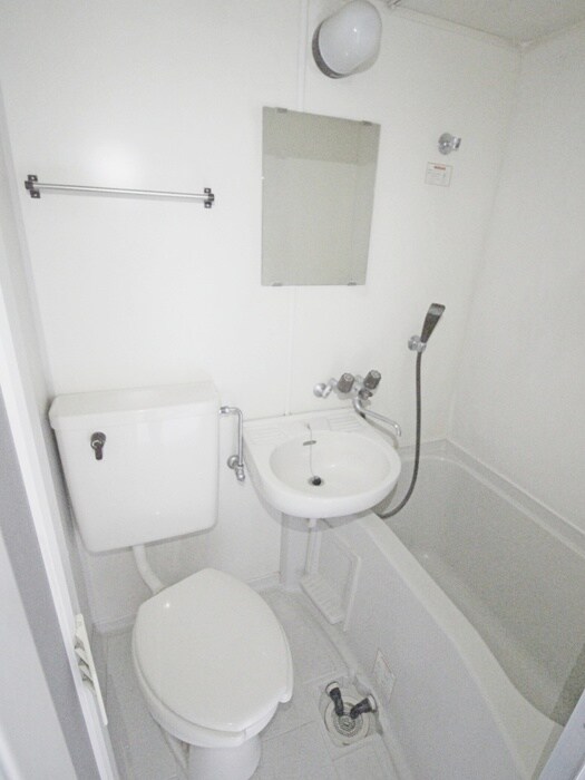 物件内観写真12　(バス／シャワールーム等)