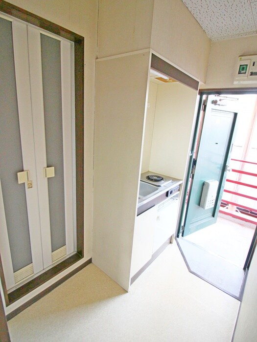 物件内観写真15　(廊下)