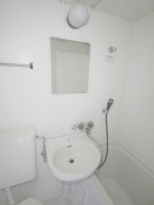 物件内観写真18　(洗面)