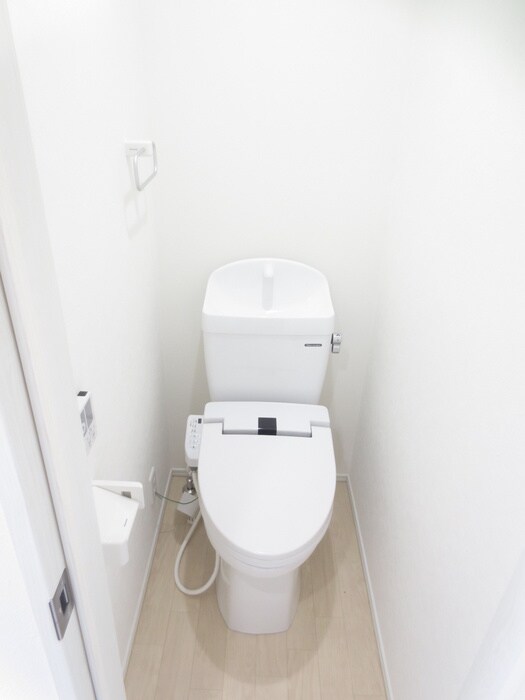 物件内観写真10　(トイレ)