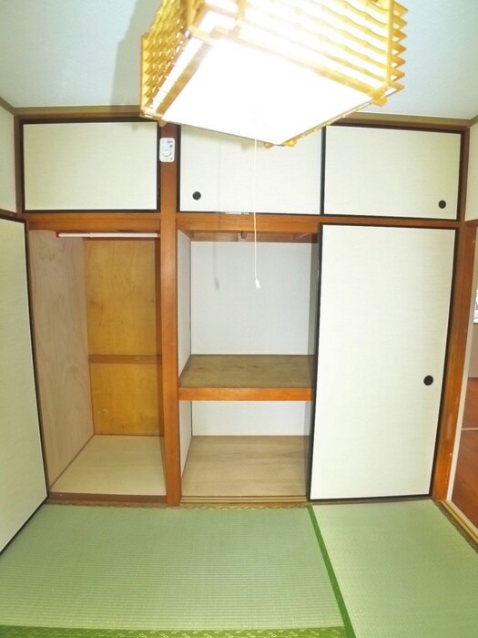 物件内観写真9　(収納)