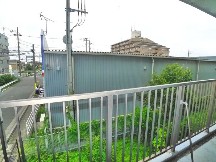 物件内観写真18　(室内からの展望)