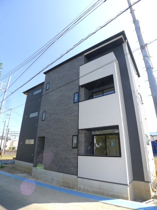 物件外観写真1　(外観写真)