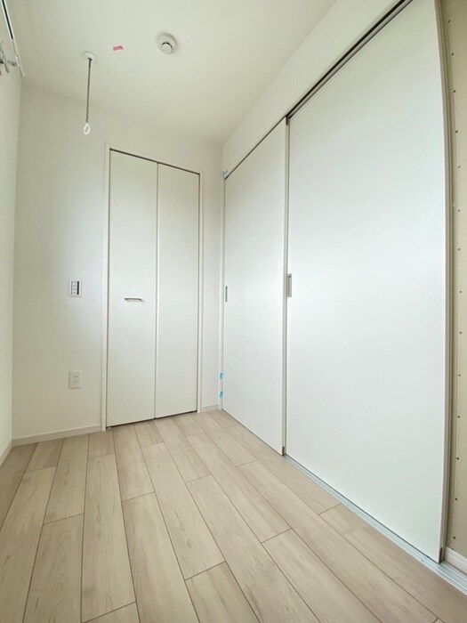 物件内観写真9　(居室)