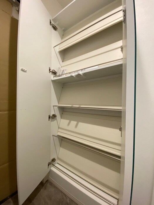 物件内観写真19　(靴箱)