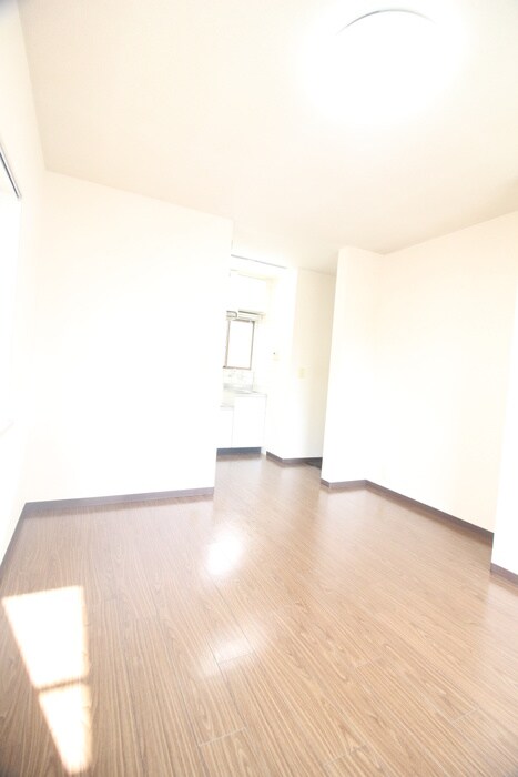 物件内観写真10　(居室)