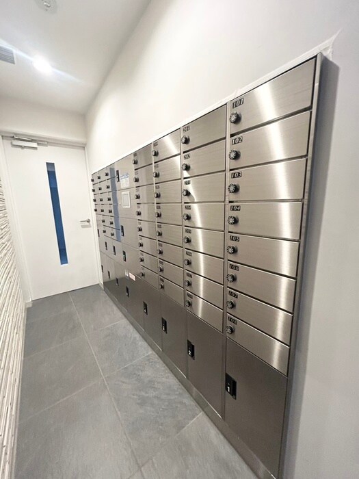 物件外観写真6　(建物設備)