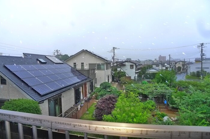 物件内観写真22　(室内からの展望)