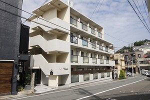 ウインベルソロ横須賀中央外観写真