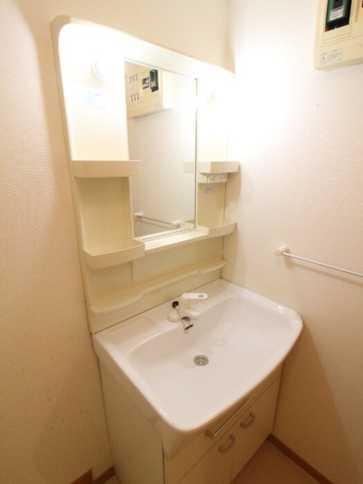 物件内観写真12　(洗面)