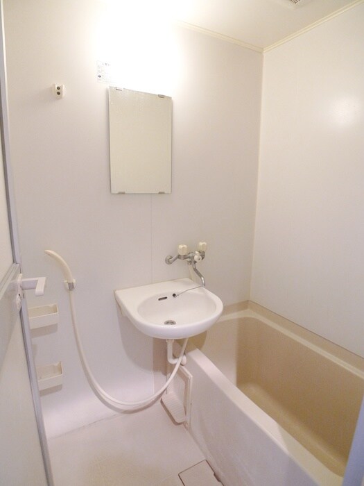 物件内観写真10　(バス／シャワールーム等)