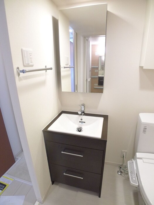 物件内観写真13　(洗面)